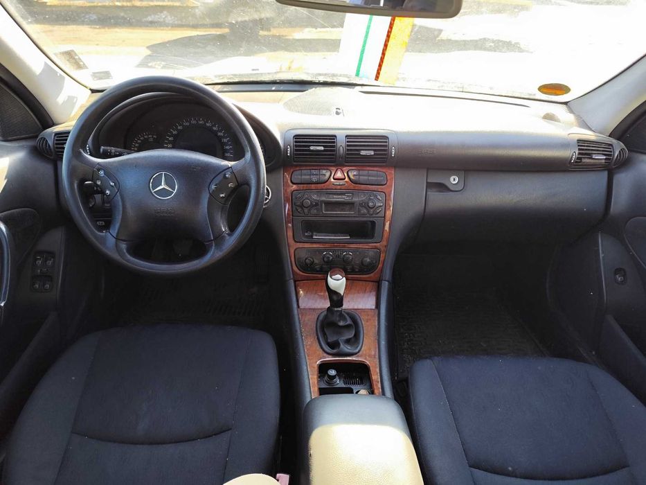 Mercedes-Benz C 180 W203 - 129к.с - 2001г. на части