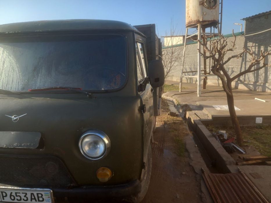 Bortavoy uaz  sotiladi