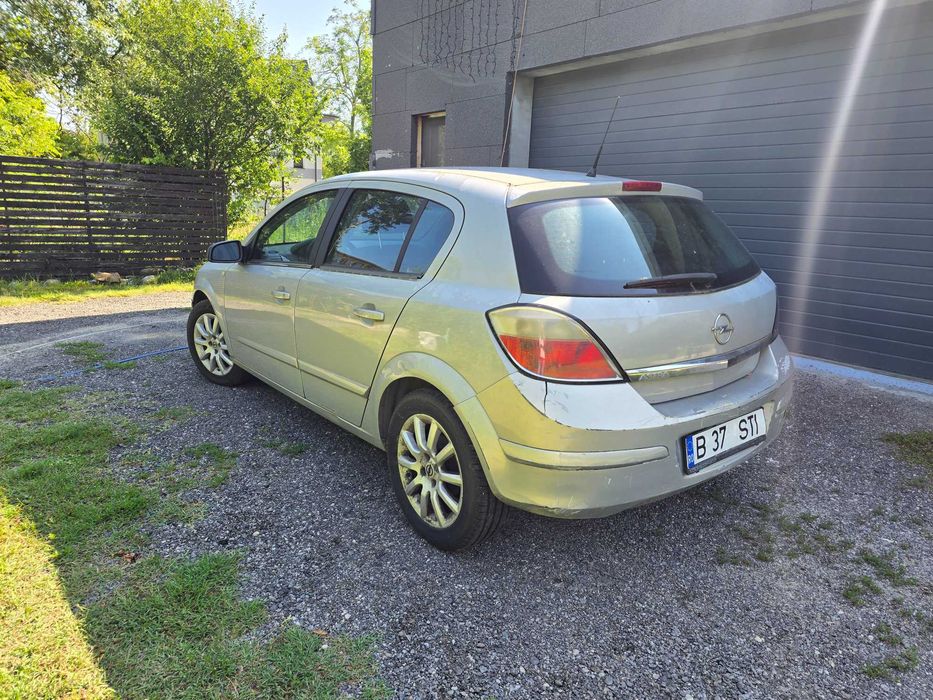 OPEL Astra 2005 — imagine 3