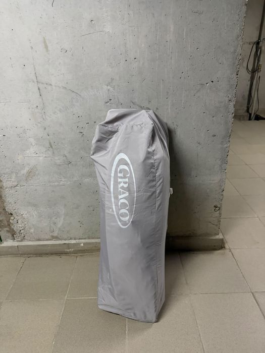 Десткий манеж Graco
