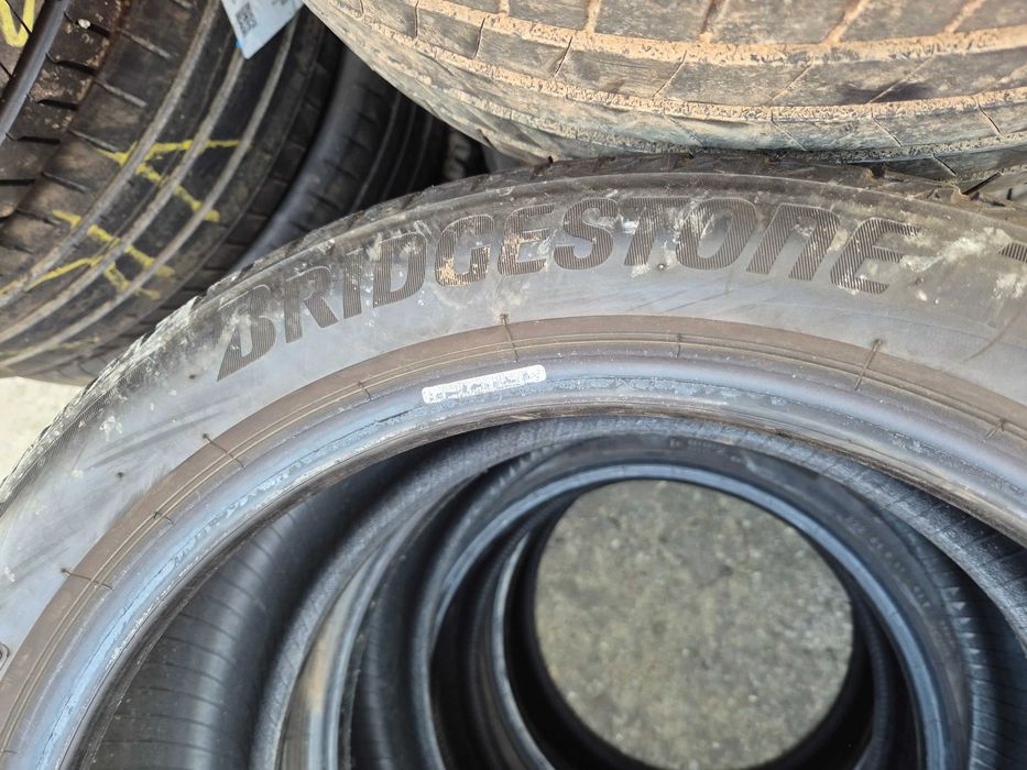 2 Anvelope de VARA - 225/45/17 - BRIDGESTONE - APP NOI - DOT 2019 !