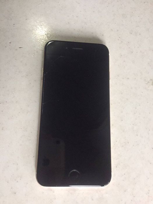 iPhone 6 gold 64 go