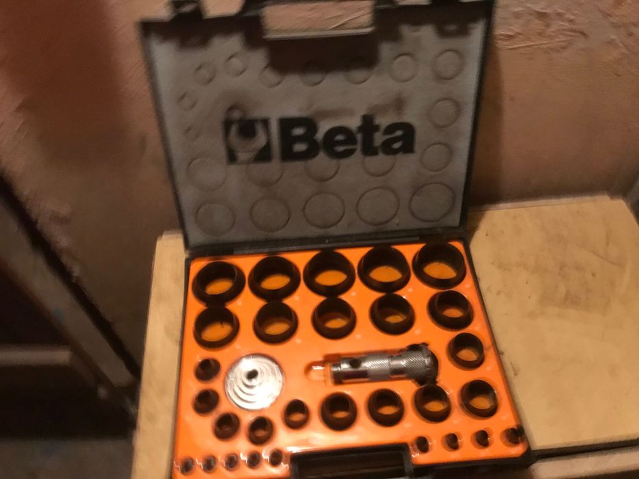 Замби        Beta