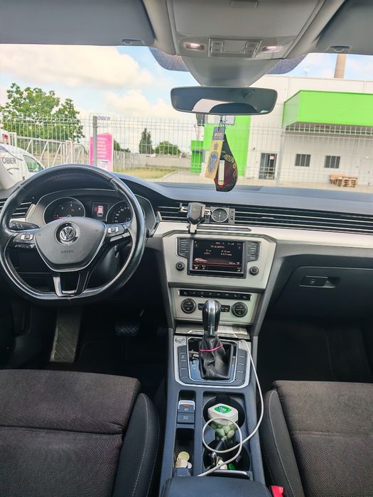 VOLKSWAGEN Passat 2015 — imagine 3