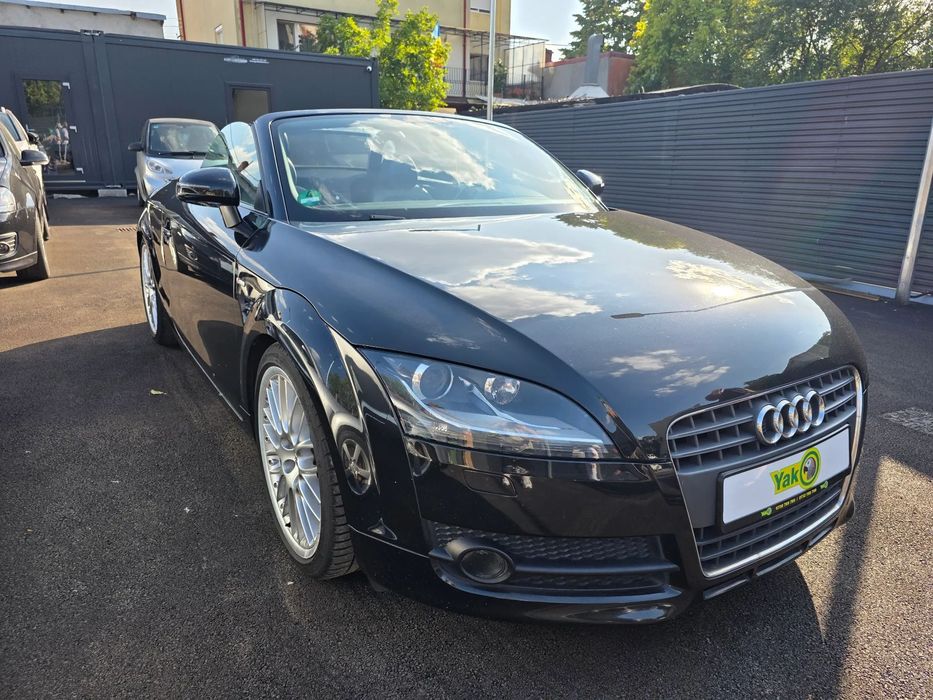 Audi TT Audi TT Cabrio S-Line