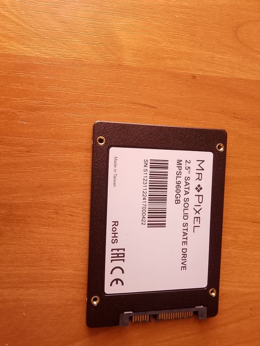 Продам накопитель для компьютера 960 гб