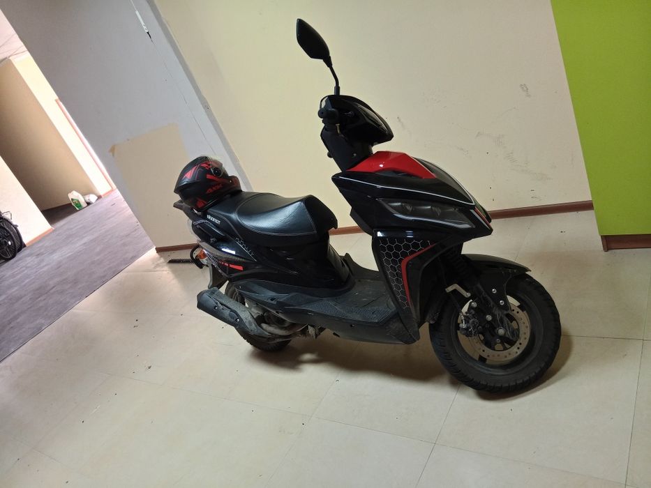 Продам скутер vento sity