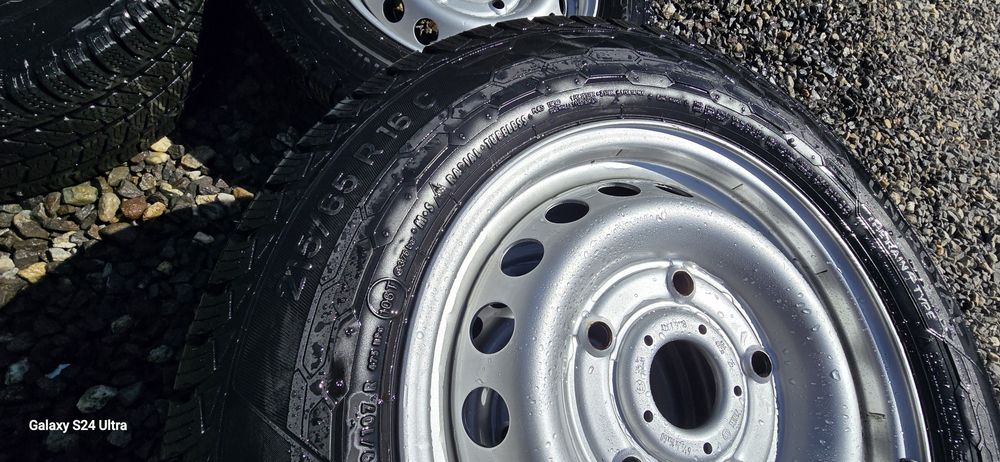 Jante cu cauciucuri Ford