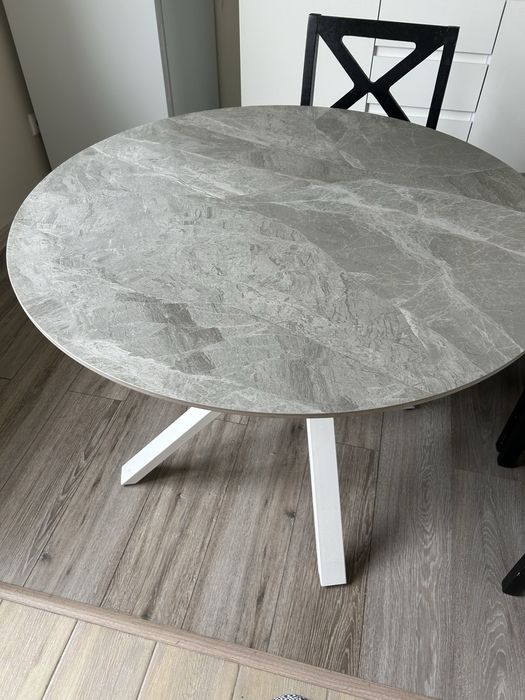 Стол кухонный круглый