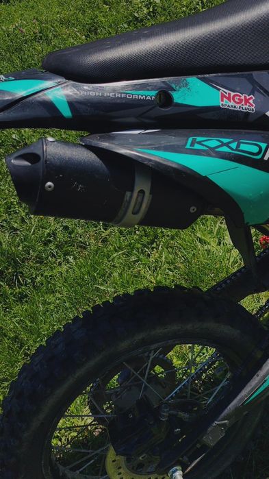 vând KXDpro 150cc