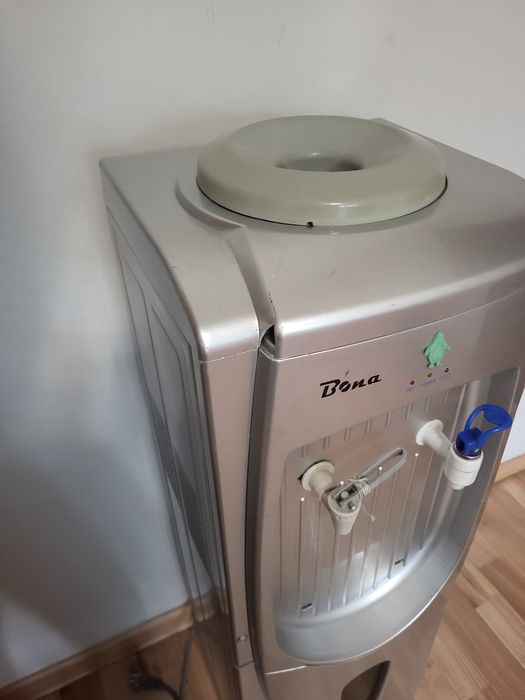 Кулер напольный Bona