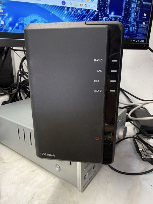 NAS, Synology DS218 play