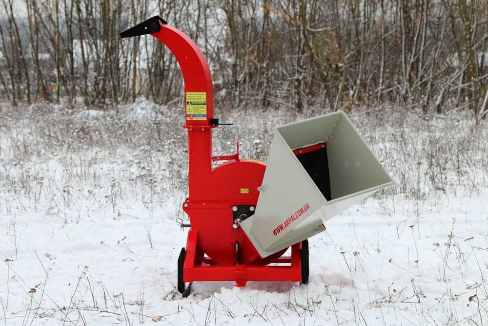 измельчитель веток щепорез термит 650. измельчитель щепорез вом. щепорез на трактор т25. измельчитель веток bx62s. щеподробилка.