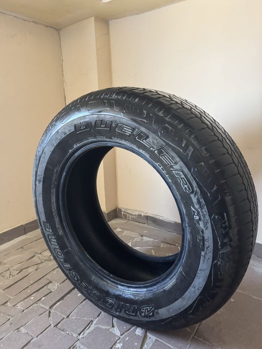 Продам шины,размер 265/65/R18. Bridgestone