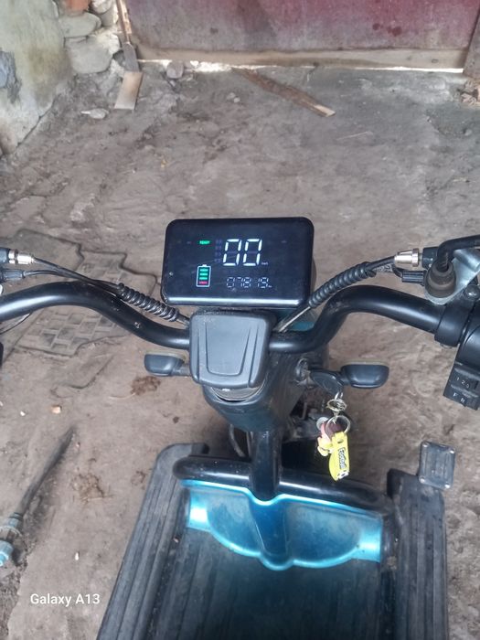buna ziua scuter de vanzare