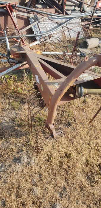 Greblă KUHN mudel nou 9 brațe