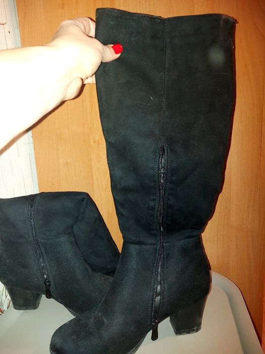 Дамски ботуши на ток