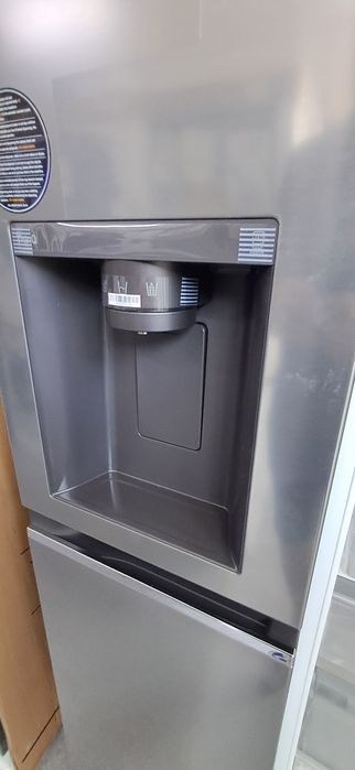 Frigider side by side LG instaview 635l import Garanție AEG60