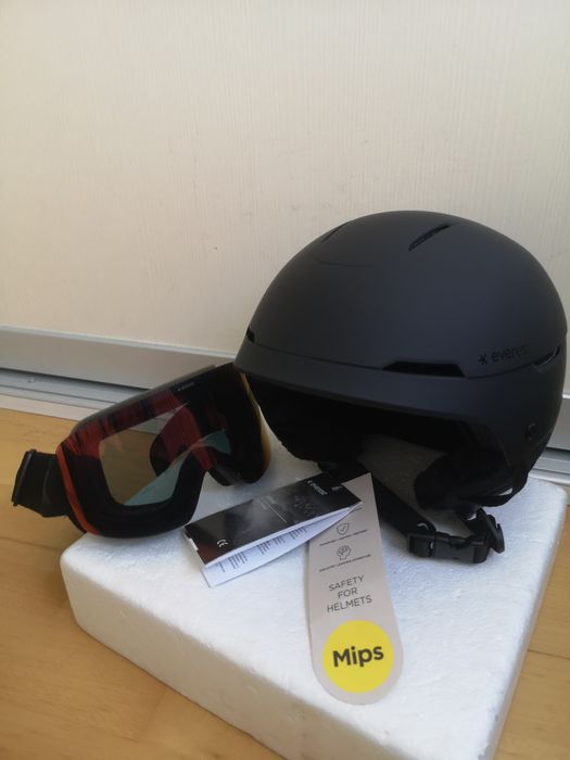 Cască noua  Ski snowboard Everest Mips cu ochelari