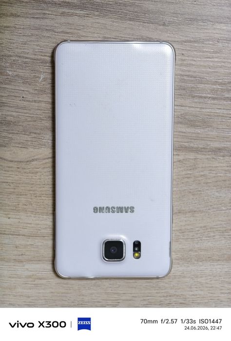 Samsung alpha Самсунг
