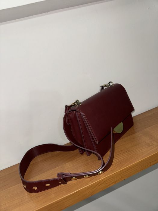 Продам женскую сумку