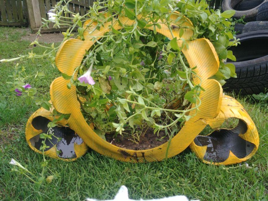 Ghivece de gradina pt flori