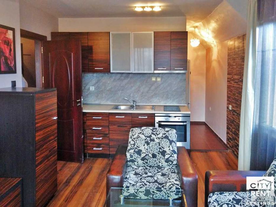 Дава се под наем Тристаен апартамент в Велико Търново, Център - 79 кв.м за 359.04 € - Снимка #3