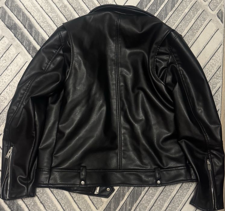 Кожаная куртка Zara