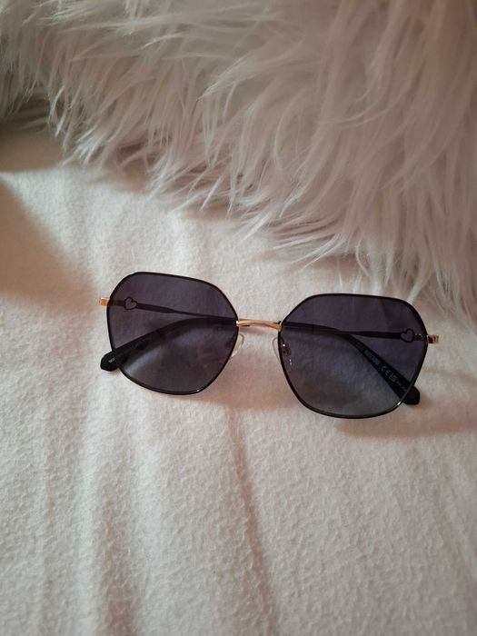 Слънчеви очила Moschino