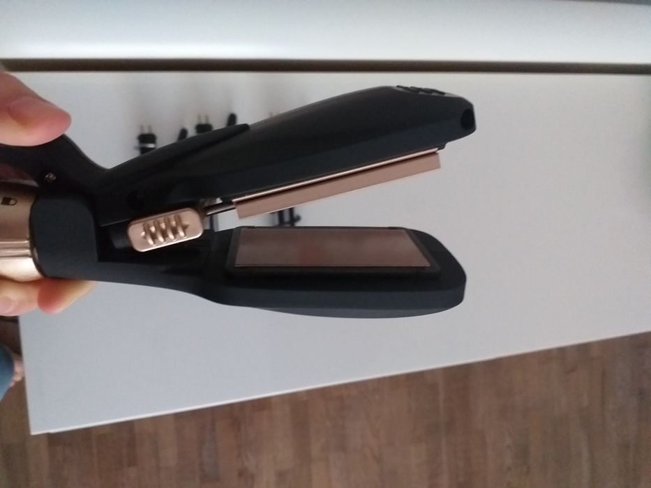 Placa de intins parul multifunctionala