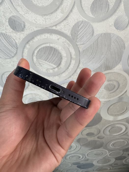 Продам Iphone 12 mini