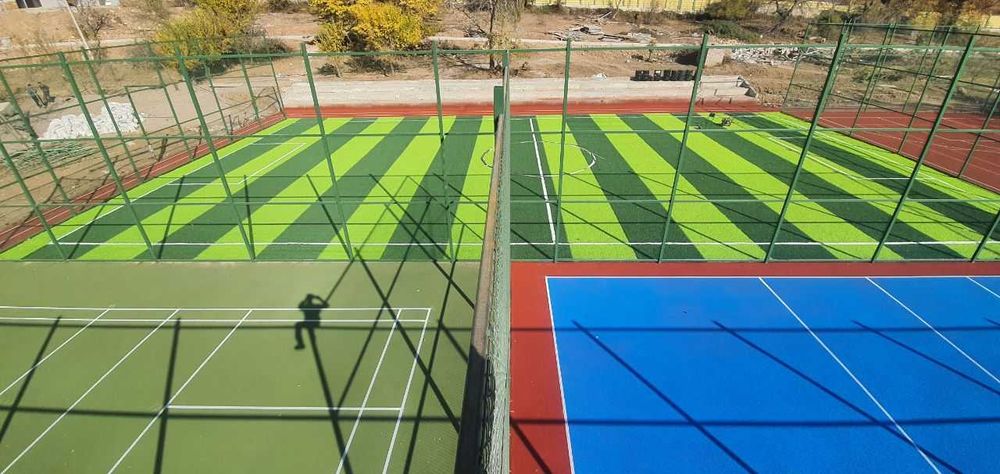 Искусственный газон для футбольных полей с гарантией. Доставка