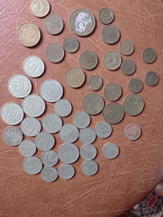 Продаю монеты СССР и других стран
