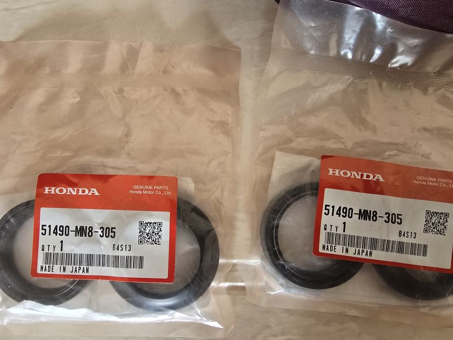 Продам запчясти на мотоцылы Honda