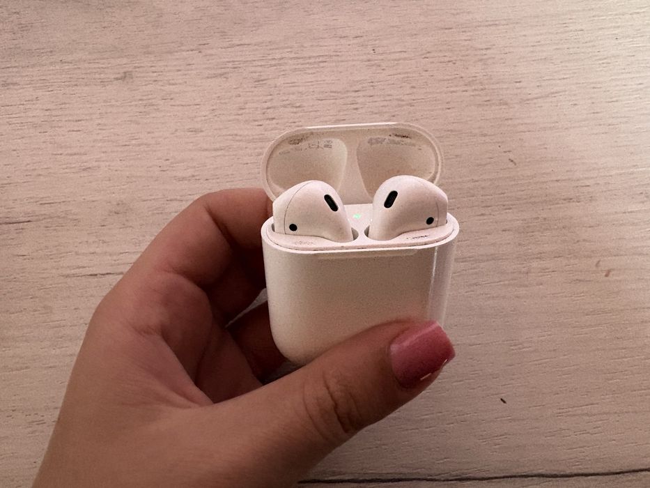 iPhone XS 512GB + AirPods 2 + оригинално зарядно и адаптер — пълен комплект