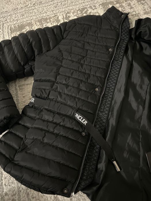 Geaca dama cu șiret în talie