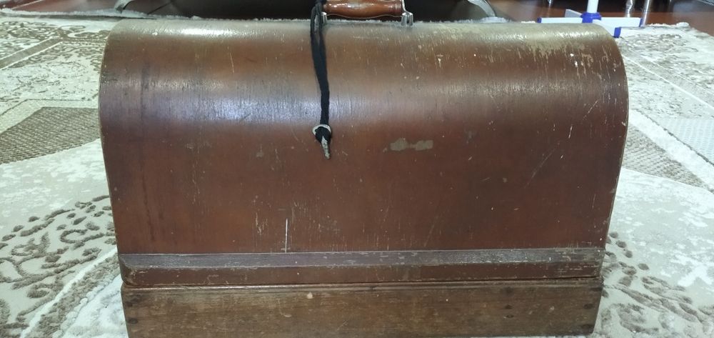 Швейная машинка ...