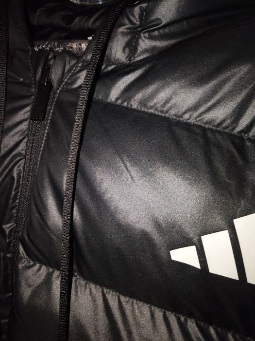 Оригинално мъжко яке Adidas.