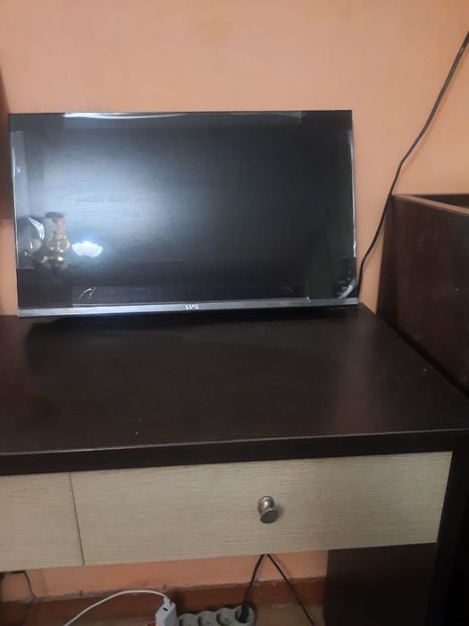 Продам телевизор