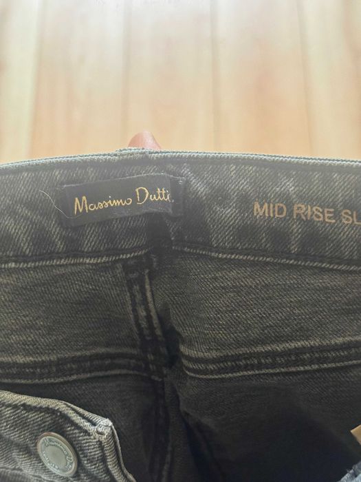 Blugi negri Massimo Dutti