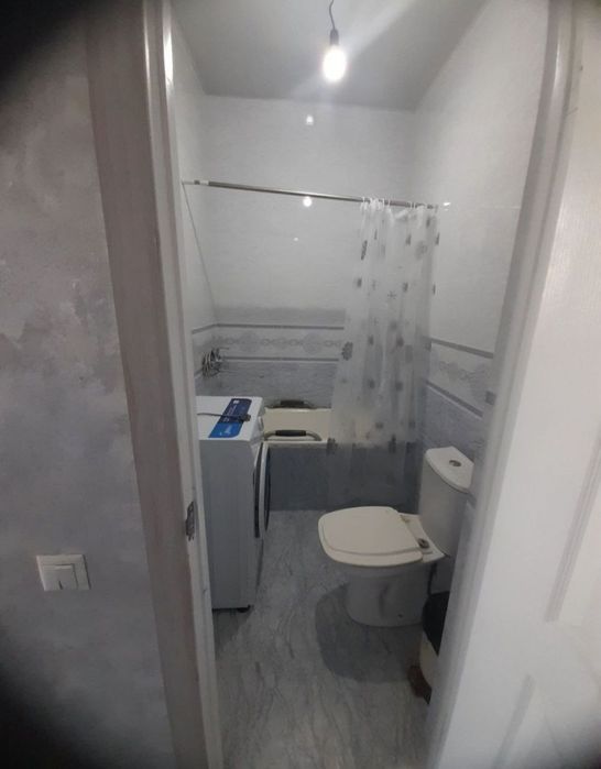 Mirzo Ulugʻbek Maksim Gorkiy yaqin joyda 1 xona kv ijaraga beriladi