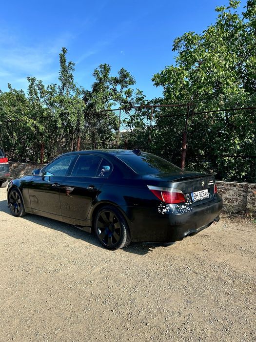 BMW 5 Series 2004 — imagine 3