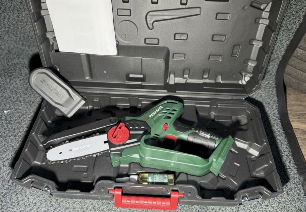 Mini drujba pe acumulator 20v Parkside