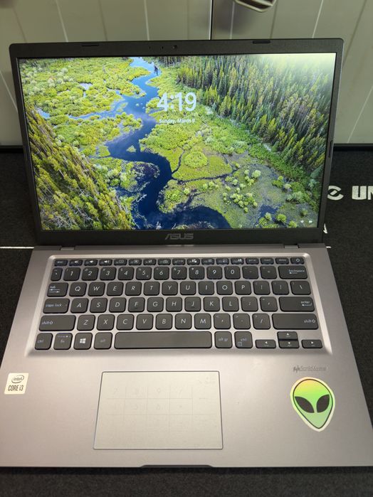 Laptop ASUS X415FA cu procesor Intel® Core™ i3-10110U