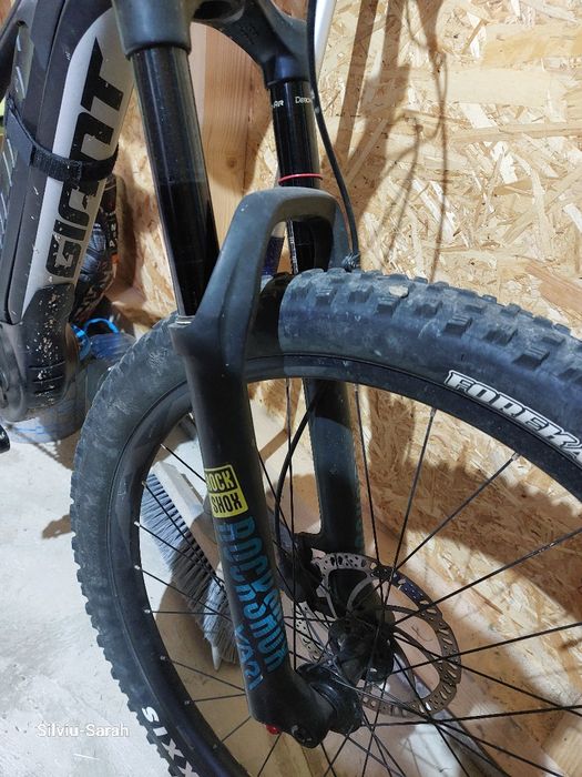 Bicicleta electrica de vânzare Giant