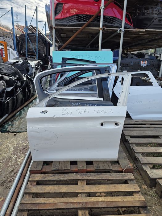 Seat Leon 4 20- предна лява врата 2022