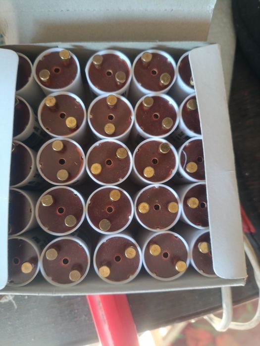 Продам стартеры 50штук