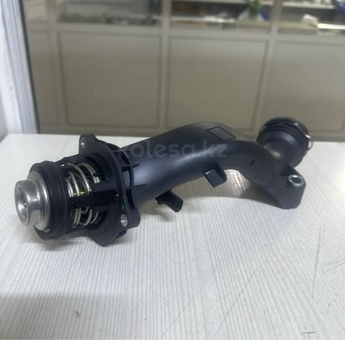 Термостат MERCEDES M278