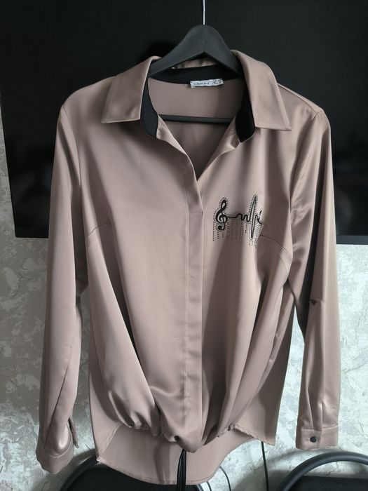 Офисная блуза длинный рукав