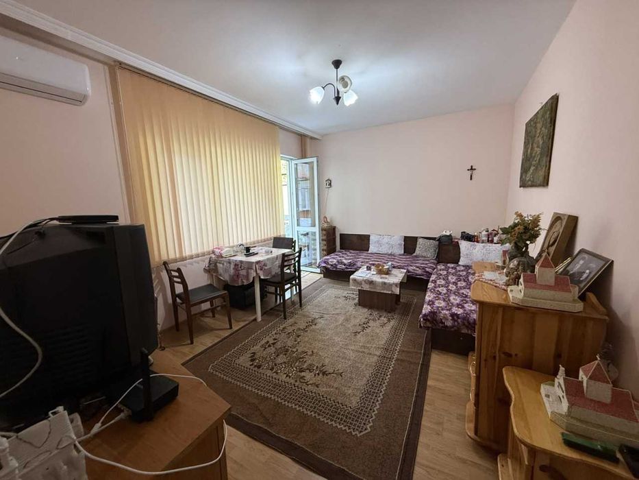 Продава се Едностаен апартамент в Пловдив, Център - 36 кв.м за 2084 €/кв.м - Снимка #1